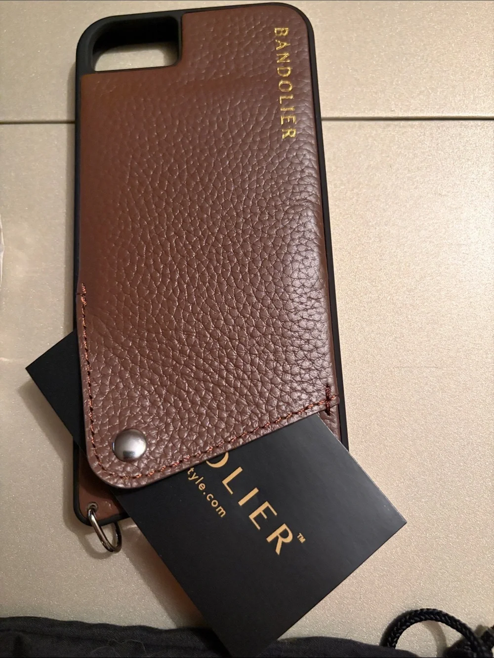 NWT Bandolier Brown Leather Crossbody Phone Case for iPhone 6/7/8 and SE - Picture 3 of 3